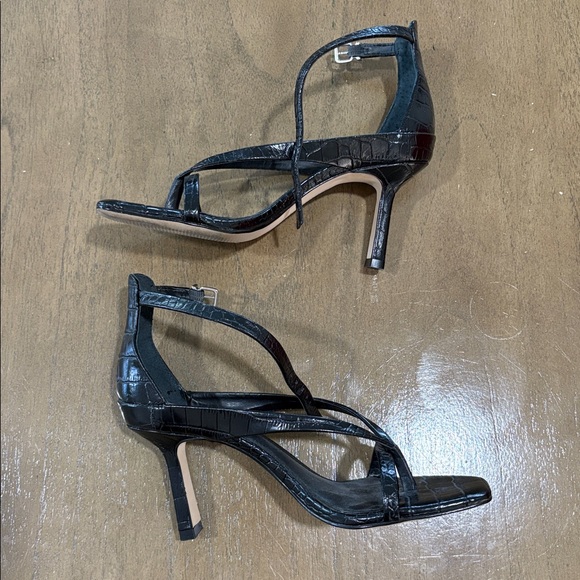 GB Franiquie black leather Heel Sandal - Picture 3 of 6